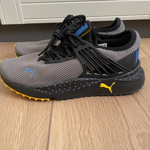 Puma Pacers Size 5C Big Kids Size - Picture 6 of 6